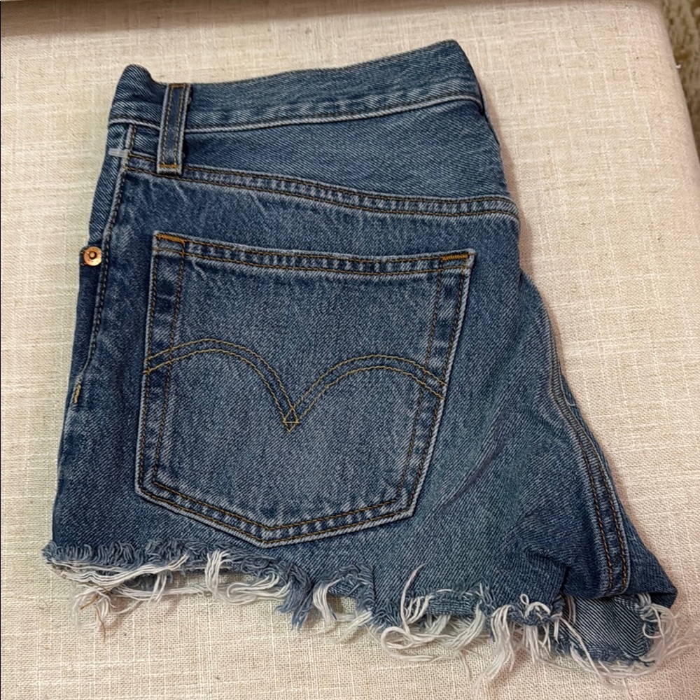 LEVI SHORTS